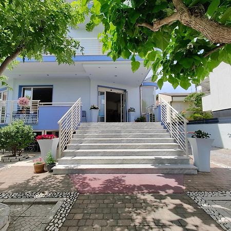Hotel Moderno - Bed & Breakfast Τσέρβια Εξωτερικό φωτογραφία