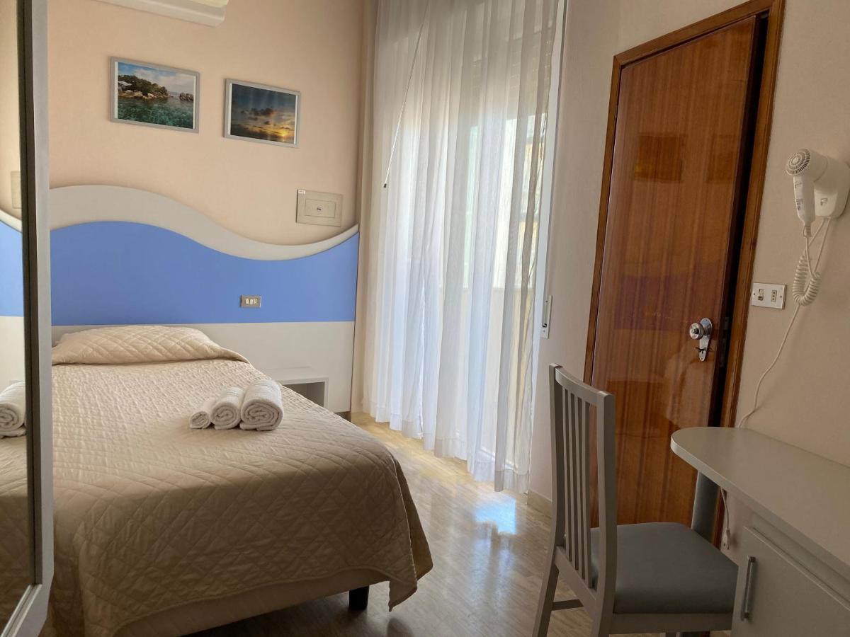 Hotel Moderno - Bed & Breakfast Τσέρβια Εξωτερικό φωτογραφία