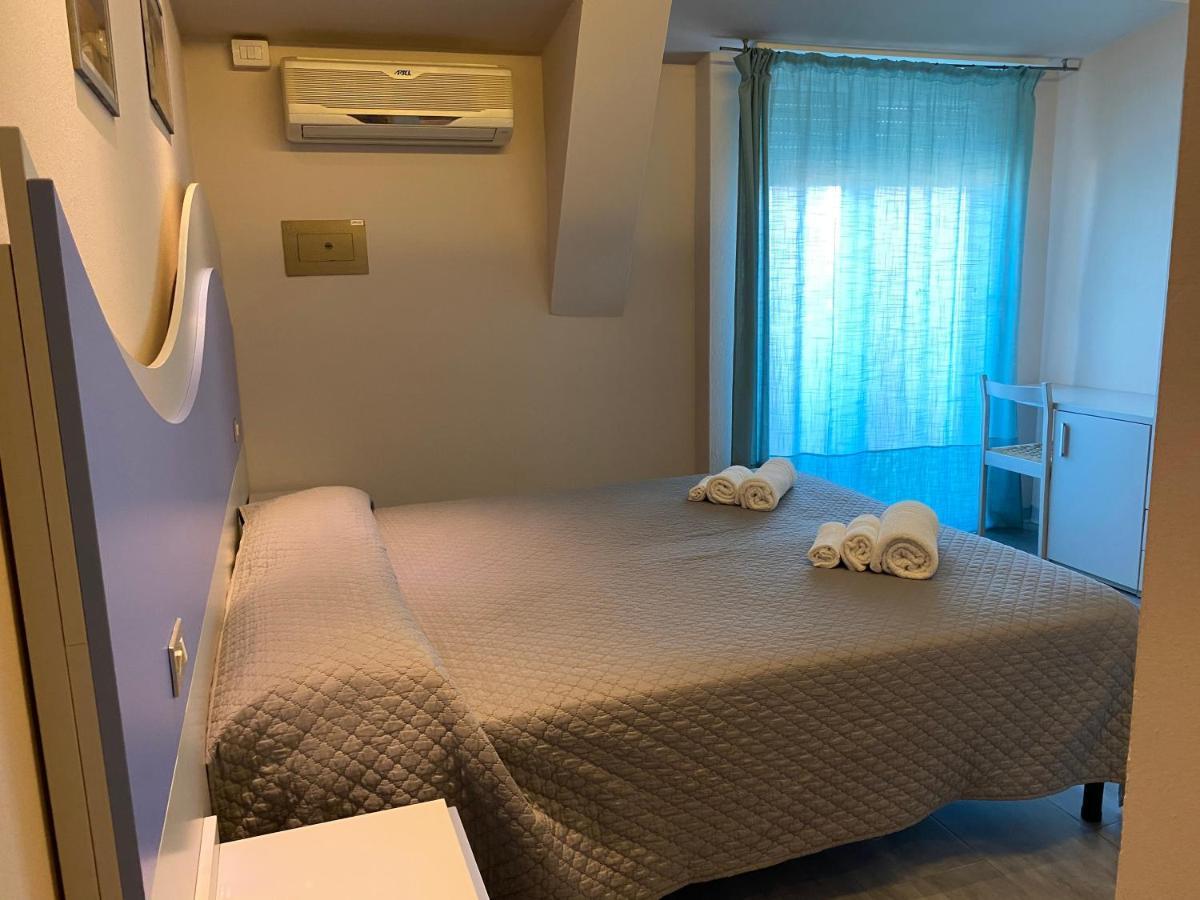 Hotel Moderno - Bed & Breakfast Τσέρβια Εξωτερικό φωτογραφία