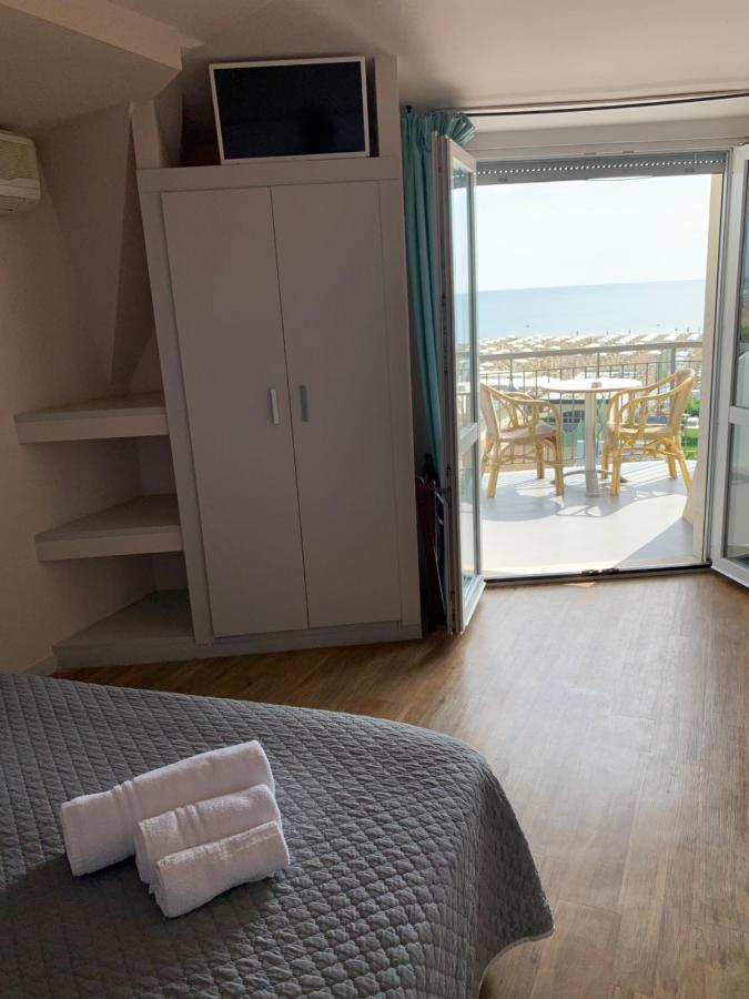 Hotel Moderno - Bed & Breakfast Τσέρβια Εξωτερικό φωτογραφία