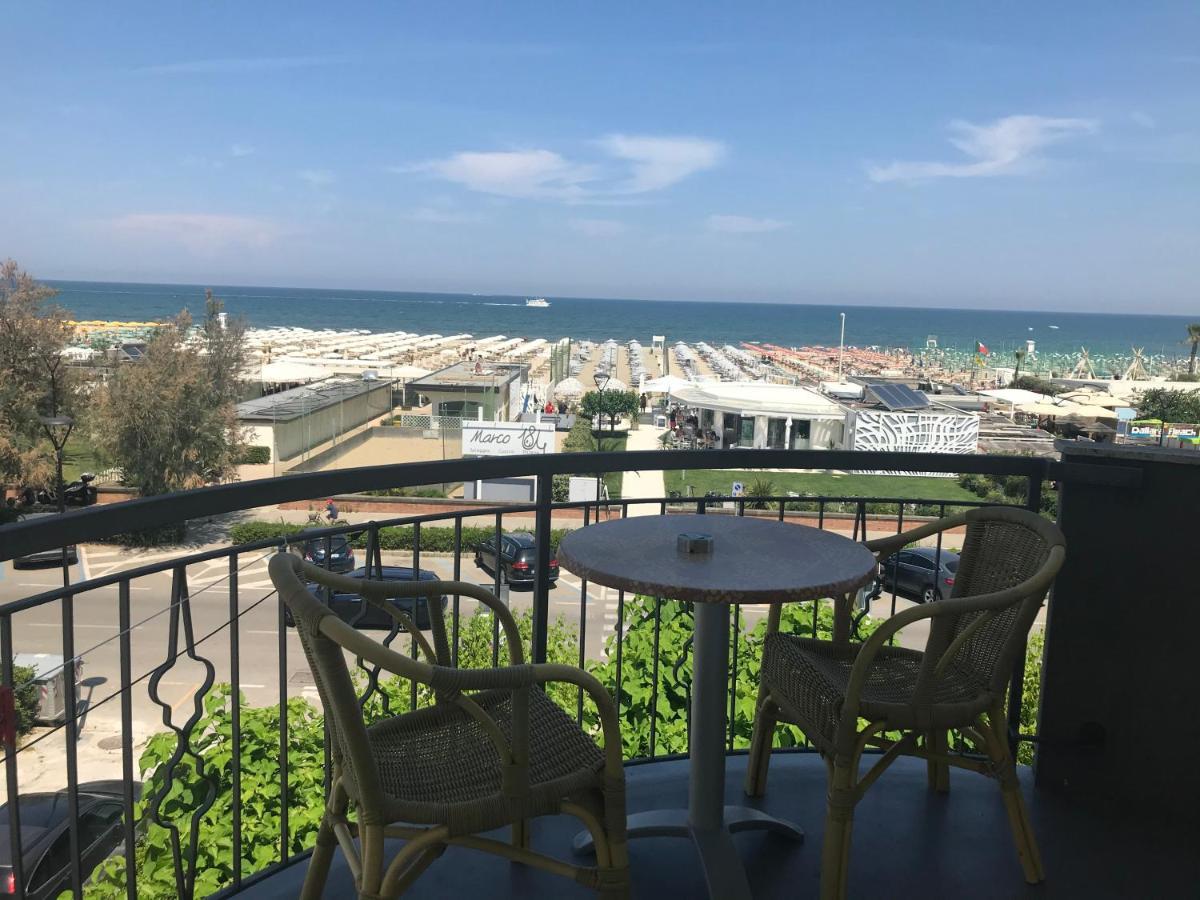 Hotel Moderno - Bed & Breakfast Τσέρβια Εξωτερικό φωτογραφία